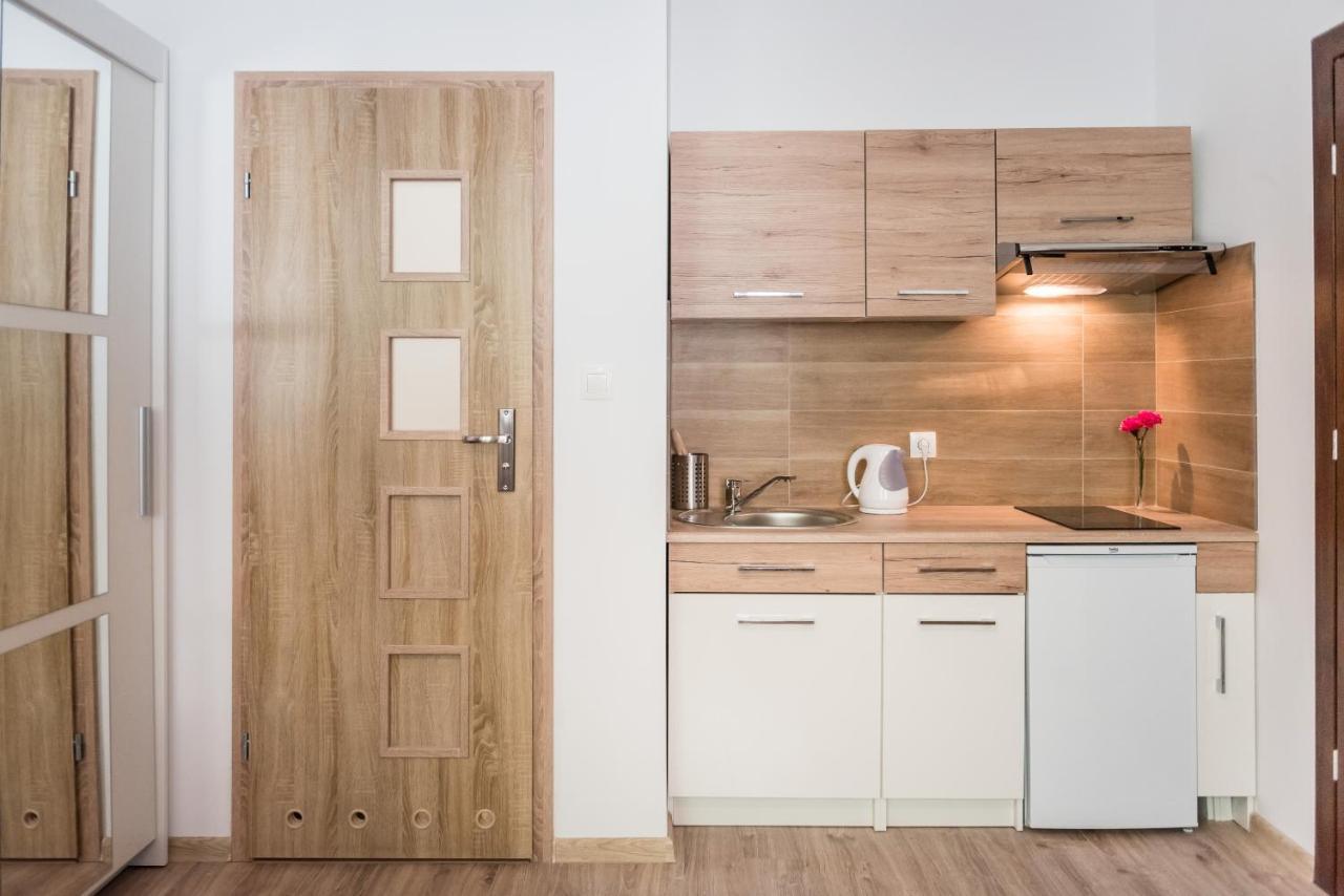 Zelazna Apartment Wawelofts Краков Экстерьер фото