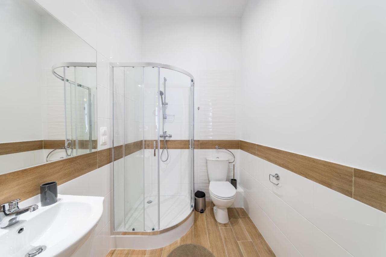 Zelazna Apartment Wawelofts Краков Экстерьер фото